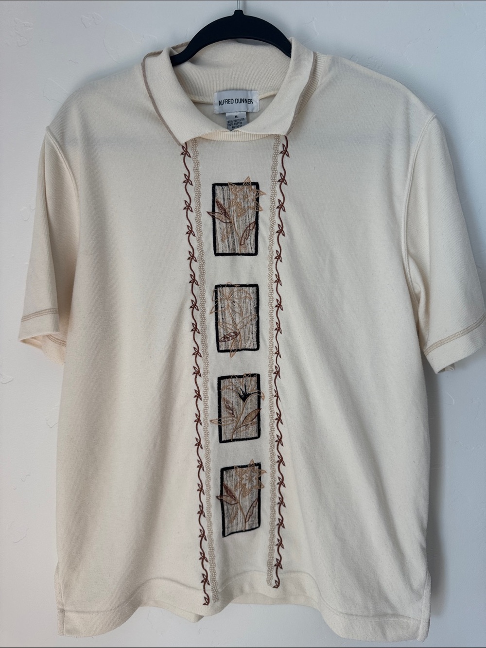 Alfred Dunner Embroidered Floral Collared Knit Top Cream Ivory Short Sleeve M